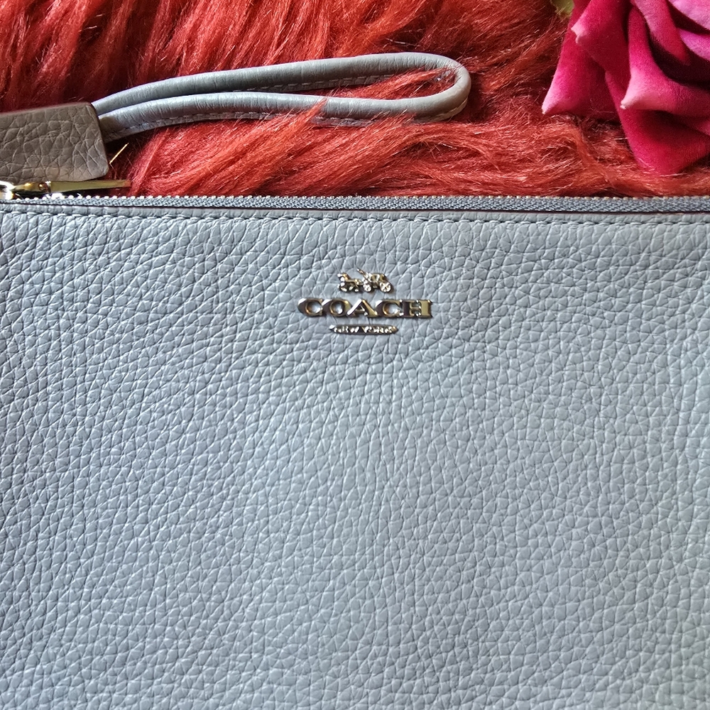 Coach Light Blue Gray Leather Wristlet - Picture 2 of 6